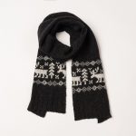 Hygge wool scarf, Warm Winter Scarf with Patters, Oversized pure wool shawl, Hand Knitted in Europe - Image 2