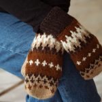 Natural wool Bernie Sanders woolen mittens, Winter crochet gloves, Bernie mittens knit, Warm brown mittens