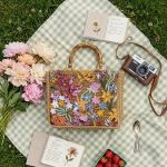 High-End Embroidered Straw Tote Bag - Niche Fashion Woven Handbag - Large Capacity Summer Beach Bag - Elegant Floral Embroidery Shoulder Bag - Image 7
