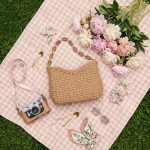 Hand-Woven Summer Beach Purse with Chain Strap - Simple Fashion Shoulder Bag - Trendy Boho Evening Bag - Image 10