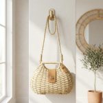 Japanese Style Minimalist Shell Crossbody Bag - Autumn Flap Straw Handbag - High-End Artisan Woven Purse - Casual Vacation Shoulder Bag - Image 3