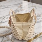 Japanese Style Minimalist Shell Crossbody Bag - Autumn Flap Straw Handbag - High-End Artisan Woven Purse - Casual Vacation Shoulder Bag - Image 5